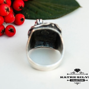 Handmade Sterling Silver Emerald Ring: Gold Leaf Design image 7