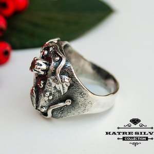 Handmade Sterling Silver Emerald Ring: Gold Leaf Design image 4