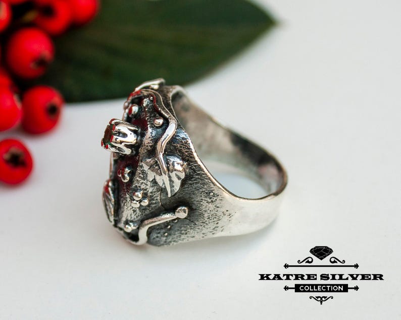 Handmade Sterling Silver Emerald Ring: Gold Leaf Design image 4