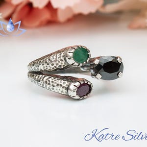 Anello regolabile fatto a mano in argento sterling 925K: zaffiro, smeraldo, rubino