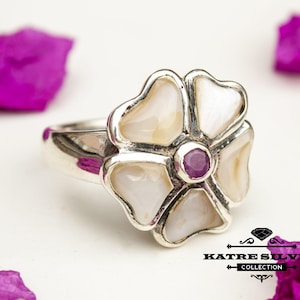 Anillo de plata de ley hecho a mano con forma de concha de rubí: Joyería llamativa de estilo bohemio