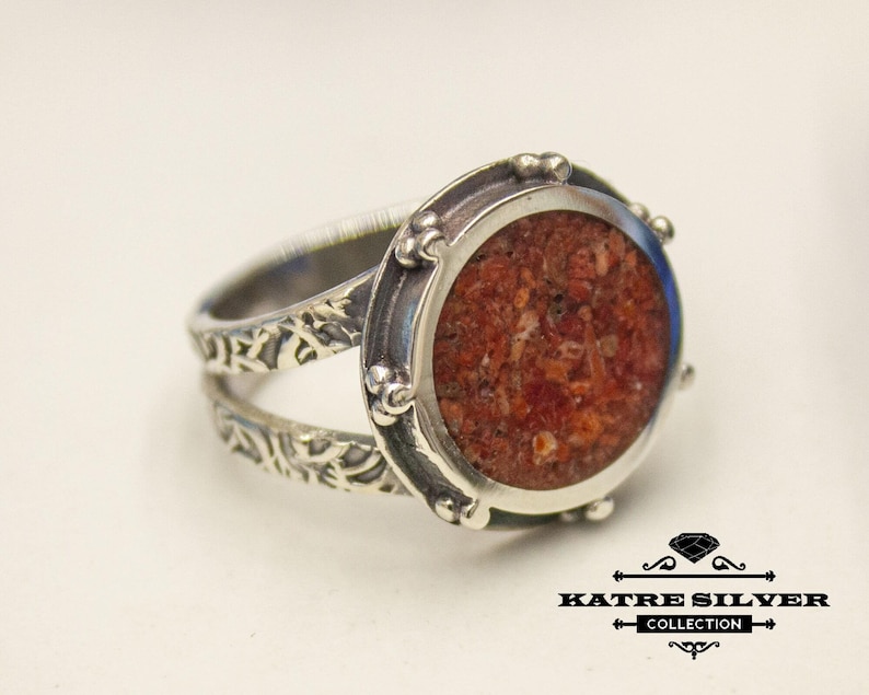 Handgemaakte ring met koraalsteeninleg: 925 sterling zilveren boho-sieraden afbeelding 5