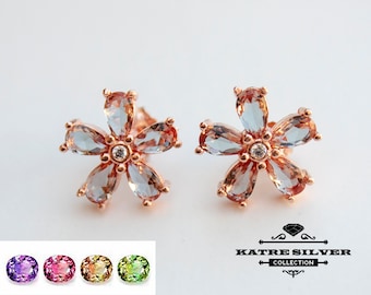 Changement de couleur Boucle d’oreille Sultanite, Boucles d’oreilles florales, Bijoux floraux, Boucle d’oreille fleurie, Boucle d’oreille pour femmes, Boucle d’oreille minimaliste rose, Cadeaux pour femmes