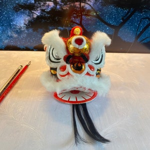 赤白 - 獅子舞の頭ミニ 12 cm、手作り