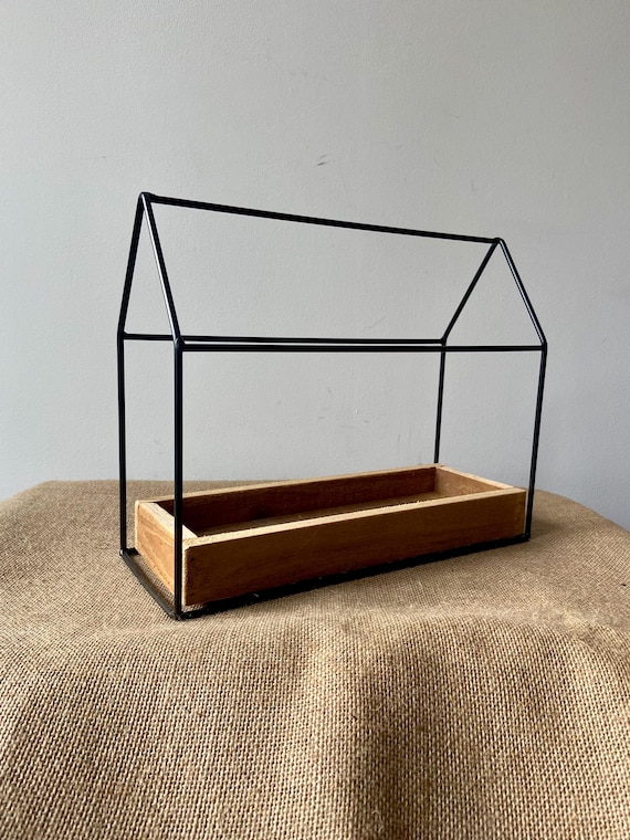 Brown Wood With Geometrically Metal Frame And Glass Bottom Tray Brown Wood With Geometrically Metal Frame And Glass Bottom Tray