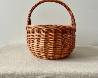 Brown Easter basket | Wicker basket | Bunny head pendant | Decorative basket | Wicker basket | Treasure basket | Flower basket for weddings | Flower girl