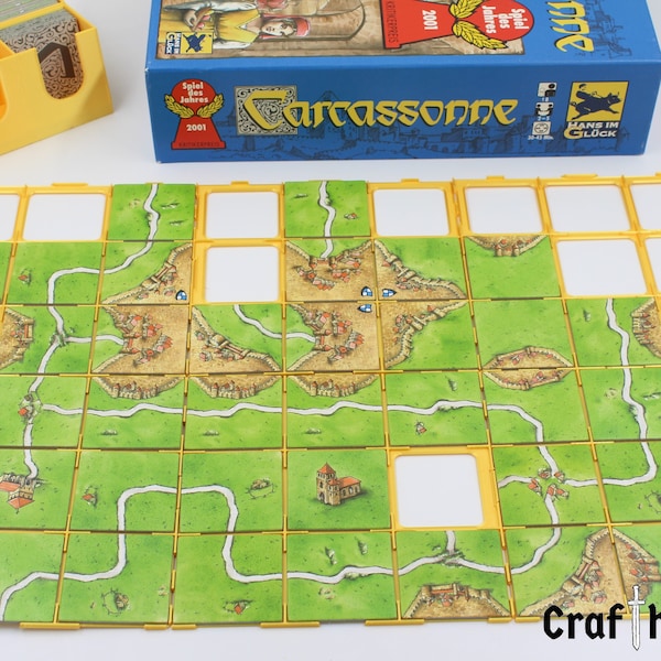 Tile grids suitable for Carcassonne, optimal hold through plug-in connection | for 3x3 tiles | with optional grid holder
