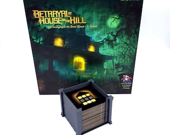 「Betrayal at House on the Hill」に適したタイルタワー｜すべてのタイルを収納・ゲーム補助するアイテム