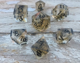 Set of 7 sharp edged polyhedral gaming book print newspaper reading literacy dice