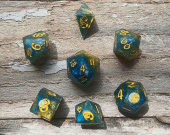 Conjunto de 7 dados poliédricos de bordes afilados Pintura de la noche estrellada Arte de Van Gogh