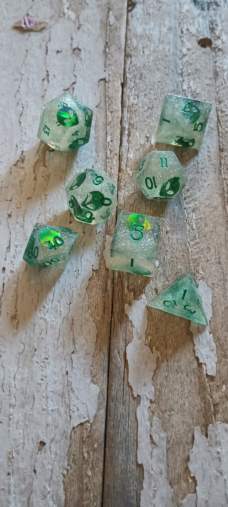 Set of 7 Sharp Edged Polyhedral Gaming Dice Aliens - Etsy