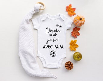 Body neonato personalizzato "scusa stasera ho partita di calcio con..."