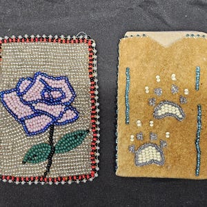Moose Hide Beaded Debit/Credit Card Wallet