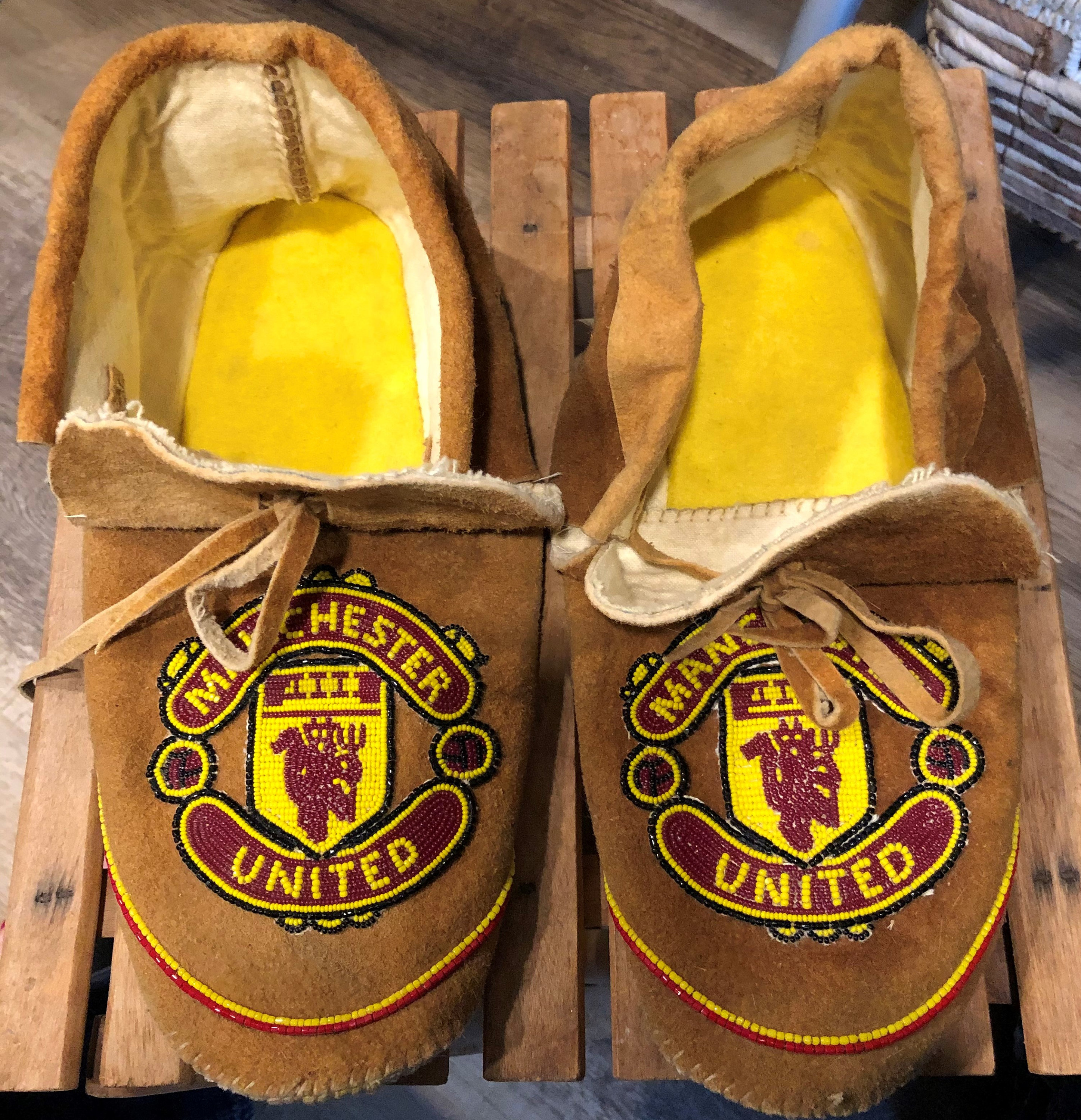 Man utd cheap slippers