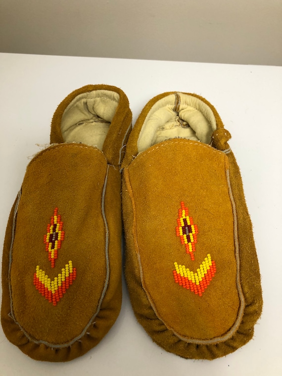 Native American Toddler/child Beaded Leather Moccasins Native