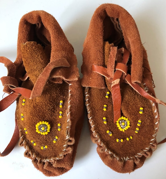 Toddler/child Beaded Leather Moccasins Size Native