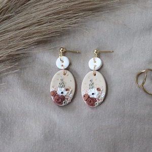 Clay earrings| polymer clay earrings| polymer clay flower earrings| dangle clay earrings| handmade earrings| clay earrings| bridal earrings