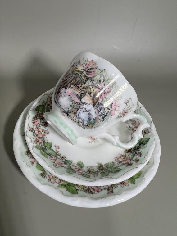Royal Doulton, Brambly Hedge, Miniature Summer Tea Cup, Saucer and