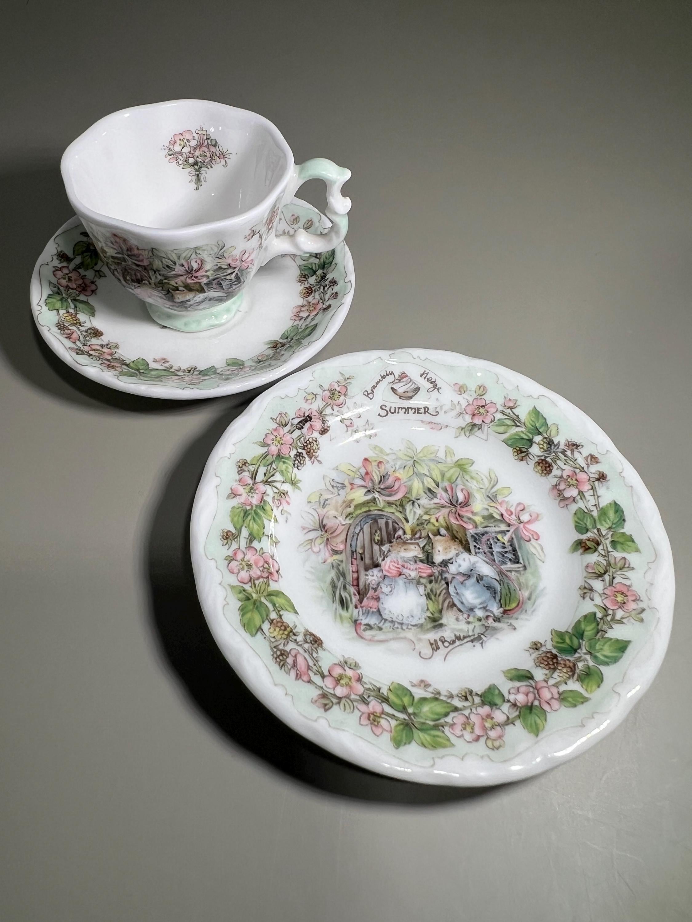 Royal Doulton, Brambly Hedge, Miniature Summer Tea Cup, Saucer and