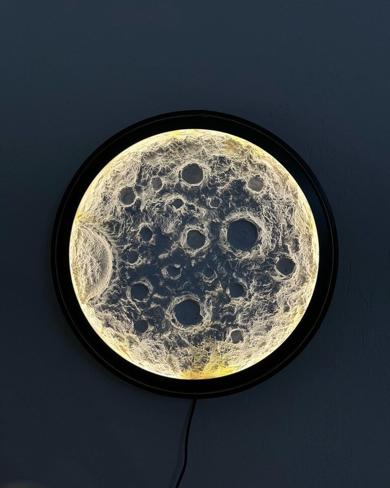 Moon Neft Wall Decor zdjęcie 1