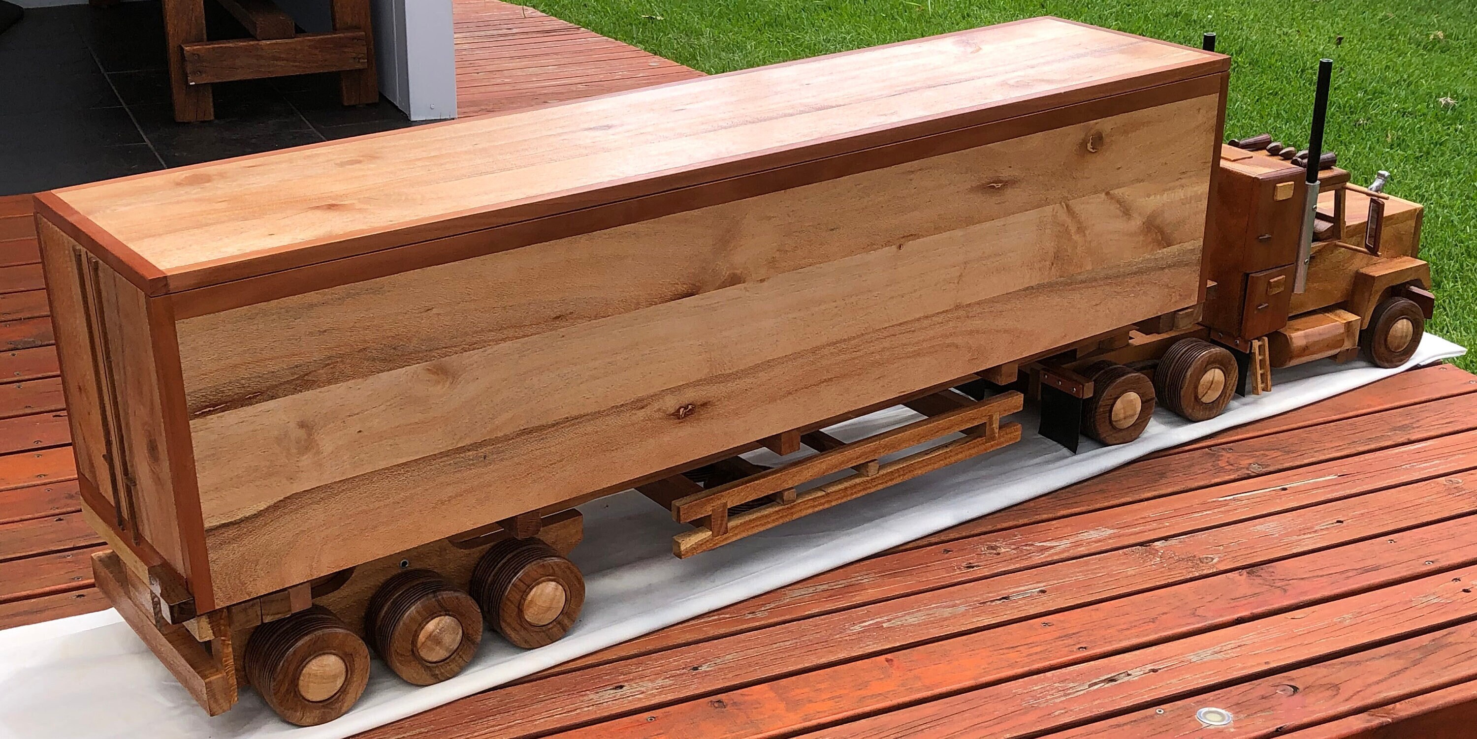 小物入れ vintage MACK TRUCKS wood box maxresdefault.jpg?sqp=-