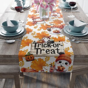 Cute Ghost Halloween  Table Runner for Dining Room Decor Vibrant Spooky Print Table Runner for Kitchen Design Holiday Decor