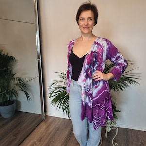 Tie Dye Duster Women size small, open long Cardigan, hippie Kimono Rainbow, Ice dye festival knee length Lightweight jacket, geode patter