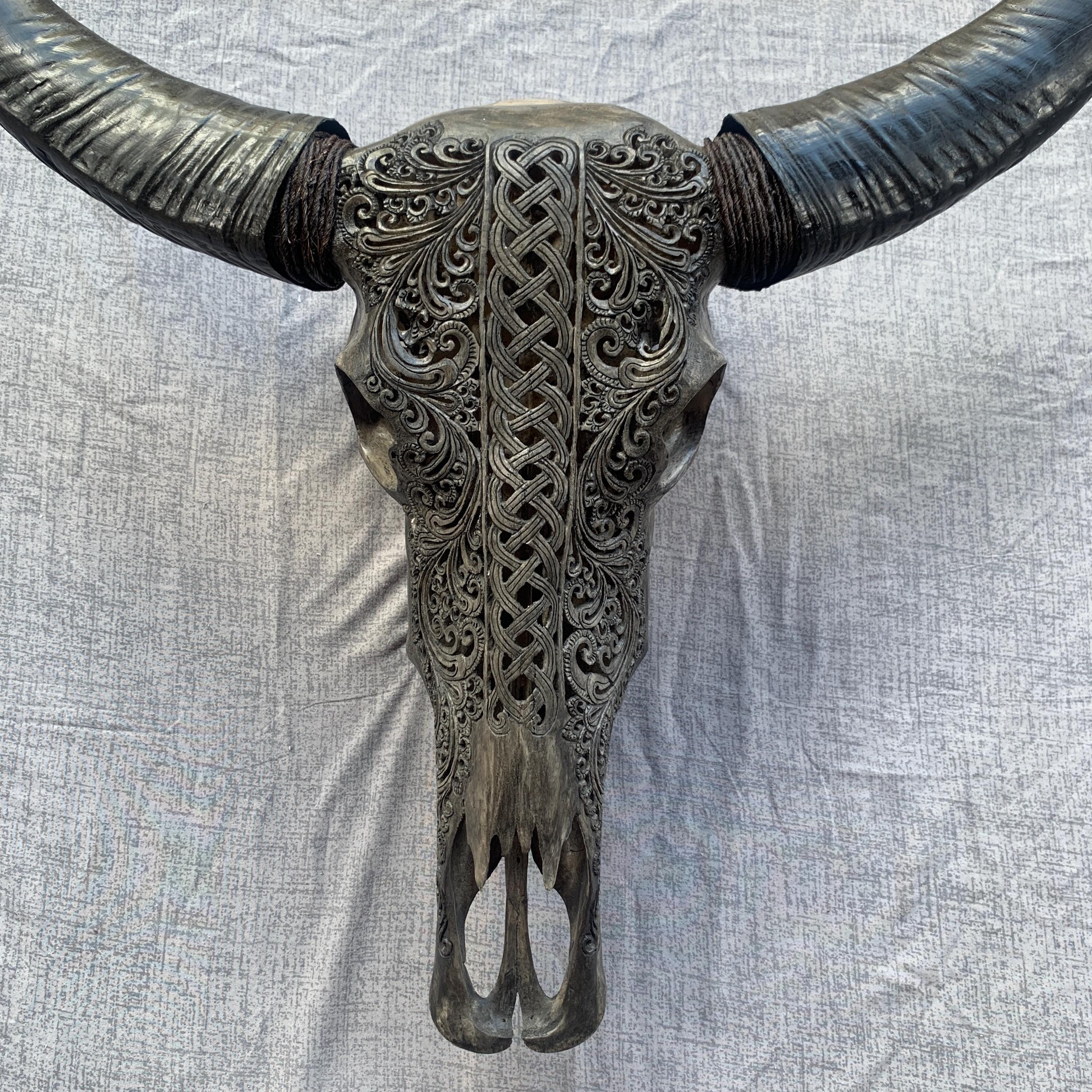 Carved buffalo skull - Etsy 日本