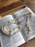 Personalized rosary with name, pearly white beads, gold-plated Virgin Mary, elegant religious gift, baptism, communion, wedding