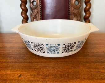 Wonderful Vintage 1960's 70's JAJ White Pyrex Oven to Tableware,