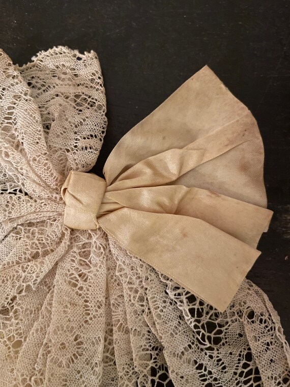 Antique Victorian Yellow and Lace Bodice Panel/Jaโฆ - image 7