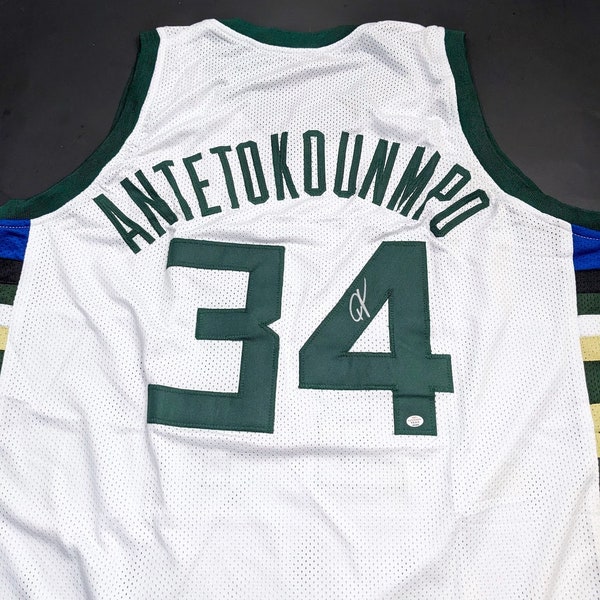 Giannis Antetokounmpo Milwaukee Bucks Autographed Signed Jersey with COA