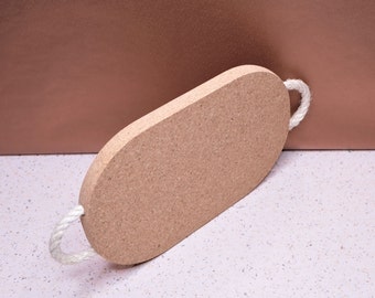 Natural Heat Resistant Board for Oven Dishes, Cork board with Rope Handles, Oval Hot Pad 30 x 20cm, Chunky Table Top Protector