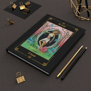 America)-- Hardcover Journal/ diario tapa dura "The World" card - frame & name/ carta "El Mundo" con marco y nombre - Sortilegium tarot