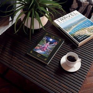 Europe) -- Hard Backed Journal "The Moon" card- Diario tapa dura carta "La Luna"/ Sortilegium tarot