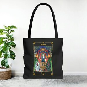Tote Bag (AOP) "The Chariot" with card frame/ carta "El Carro" con borde - Tarot Sortilegium