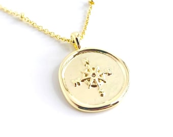 Gold Compass Coin Necklace 14K Gold Coin Pendant Necklace Compass Pendant Layer Necklace Gold Compass Rose Necklace Medallion Coin Necklace