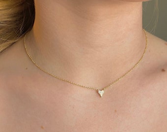 Dainty Heart Necklace, 14K Gold Cubic Zirconia Heart Pendant Necklace, Tiny Heart Necklace, Gold Choker Necklace, Necklace with Heart Charm