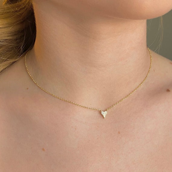 【関税込み】Small Solitary Heart Necklace in 9 carat gold an Gold Heart Necklace | Ana Luisa | Online Jewelry Store At