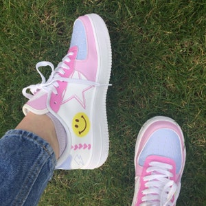 Trendy Sneakers for Teen Girls Cute Sneakers Cool Sneakers Sneakers with Preppy Stars Pastel Preppy Sneakers