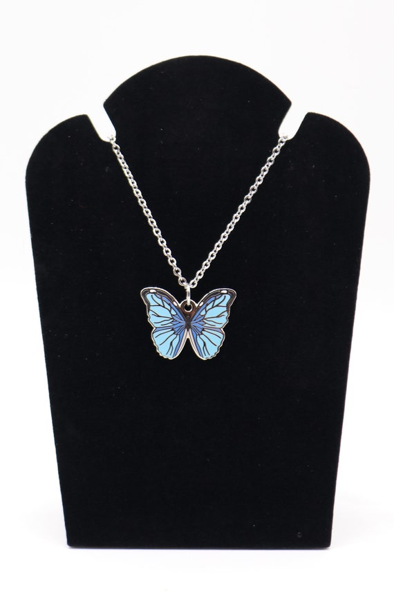 Butterfly blue necklace deals