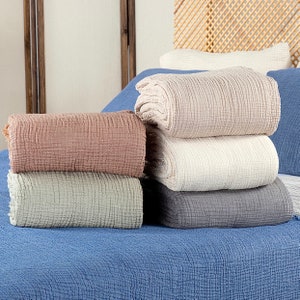 100% ORGANIC Gauze Blanket, 4 Layer Cotton Muslin Bedcover, Twin Queen King Size Bedspread, Reversible OEKO-TEX Certified Soft Throw Blanket