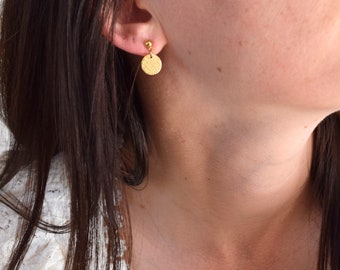 Boucles d'oreilles  Sia - petites puces d'oreilles artisanales en acier inoxydable avec breloque sequin martelé