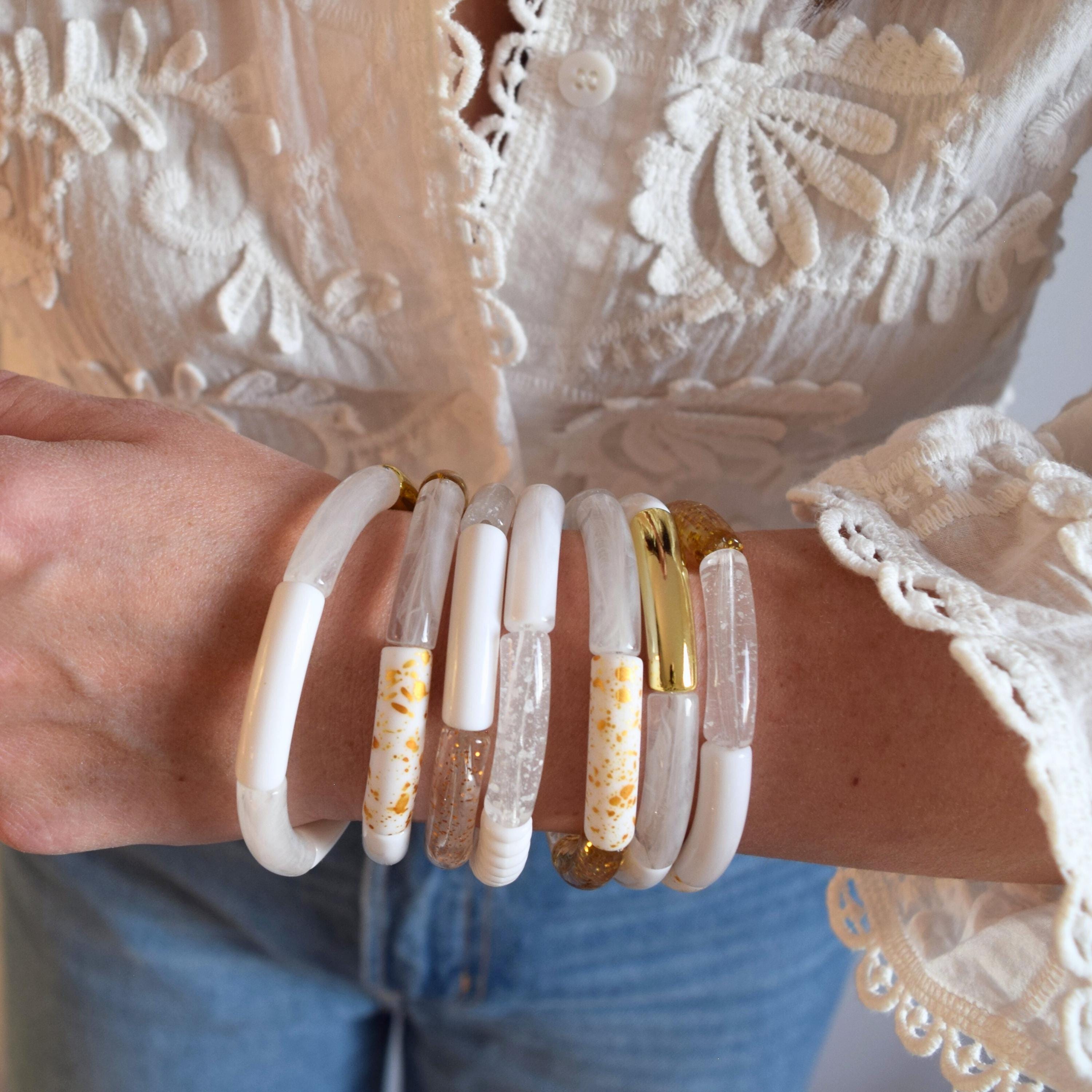 Bracciale Aperto Regolabile Donna – Bracciale Rigido In Resina Bianca E Lega – Stile Vintage E Geometrico - 3