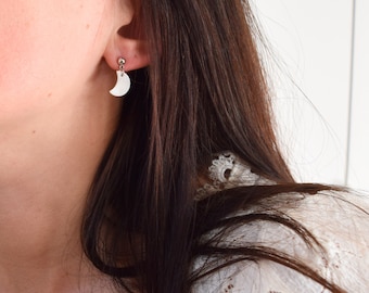 Boucles d'oreilles Moon - puces d'oreilles femme acier inoxydable avec pendentif lune en nacre