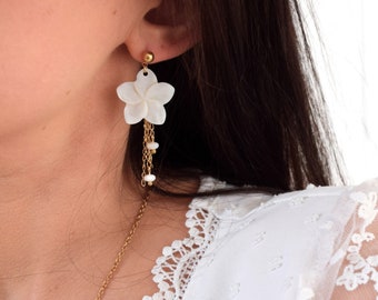 Mag earrings - mother-of-pearl and stainless steel flower dangling earrings