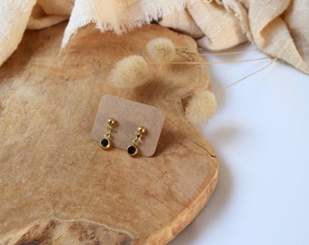 Boucles d'oreilles Black - petites puces d'oreilles fait main pour femme en acier inoxydable et breloque strass noir