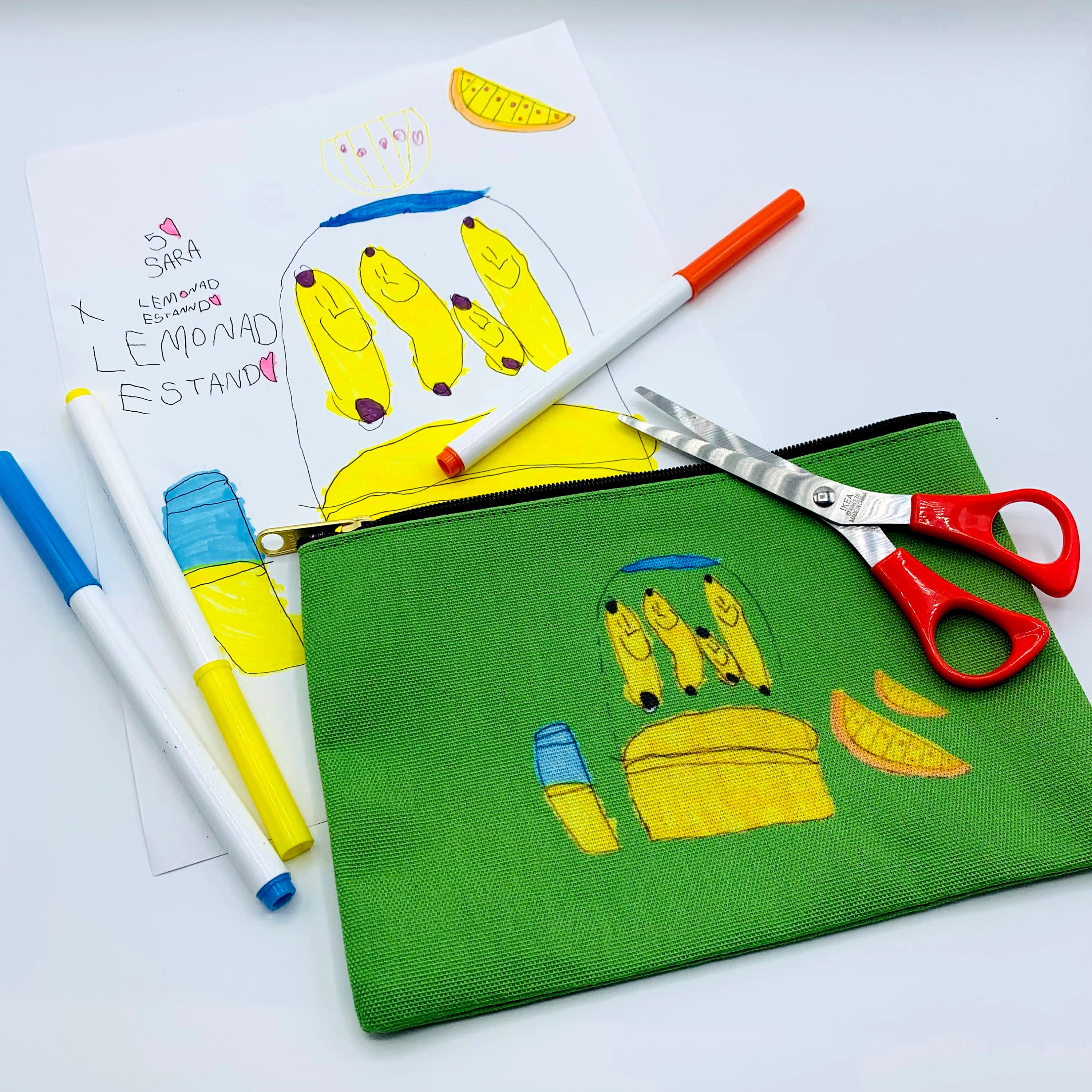 Personalised this color pencil case with a enhanced drawing from your kid