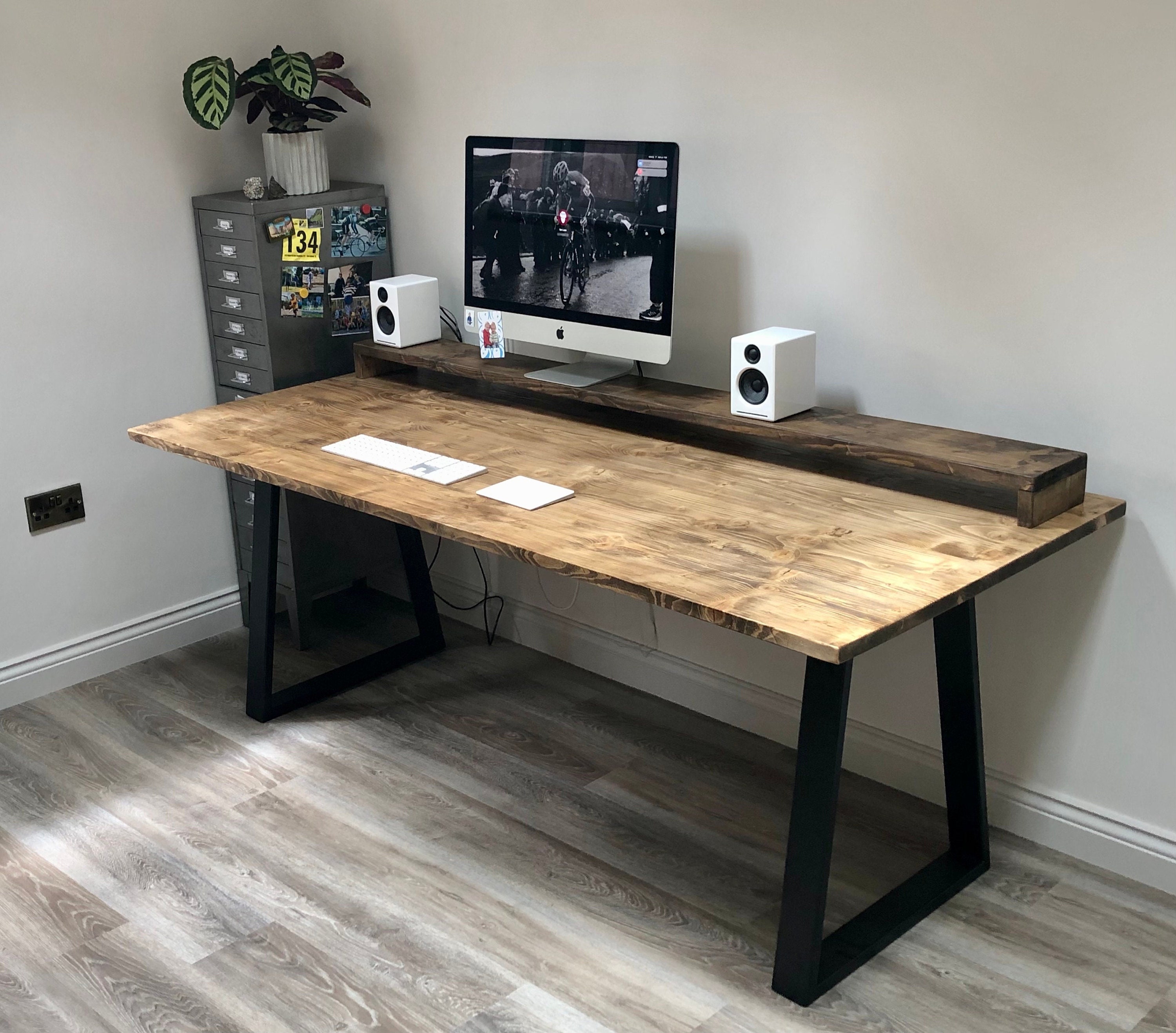 Bespoke desks for sale deals