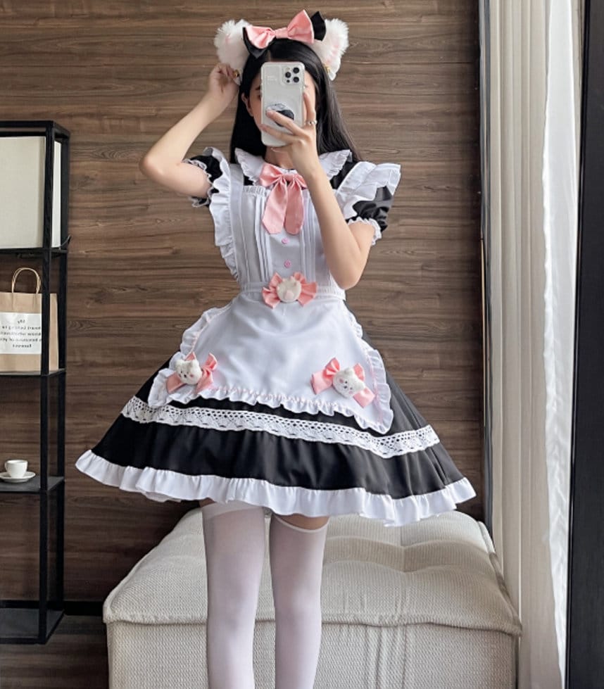 12 Types of Maid Outfits  Maid Outfits  Meido  Know Your Meme
